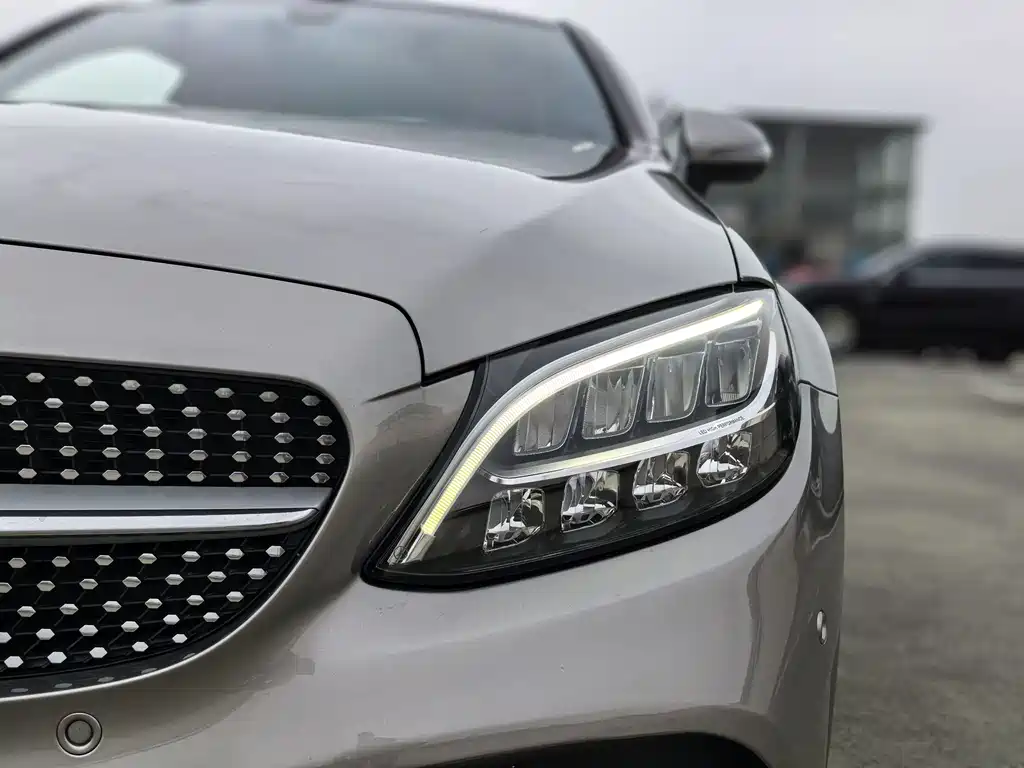 Mercedes-Benz C-Class 2019 — фото 4