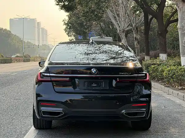 BMW 7 Series 2019