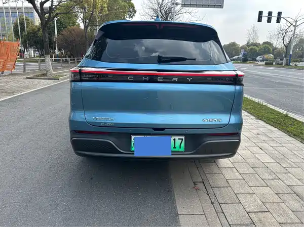 Chery Tiggo 8 PLUS C-DM 2025