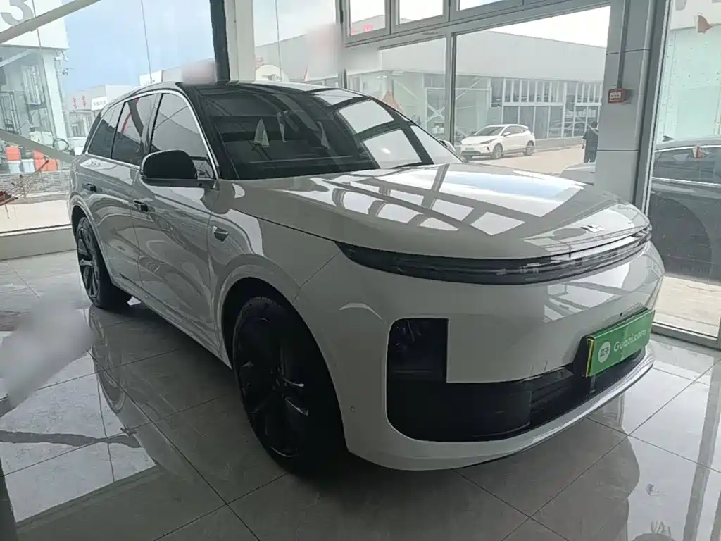 Li Auto Li L6 2025