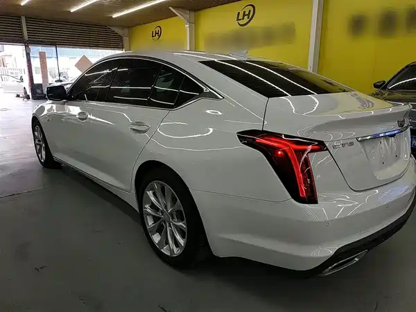 Cadillac CT5 2021