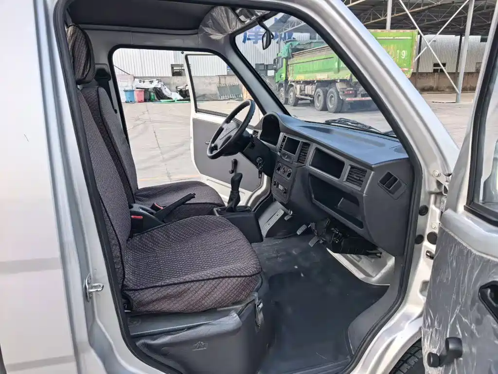 Wuling Zhiguang Mini Truck 2019 — фото 13