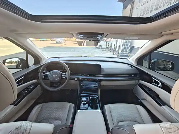 Kia Carnival 2021