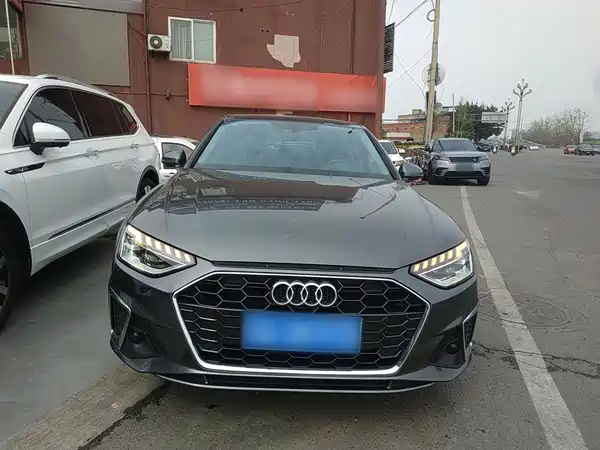Audi A4L 2022