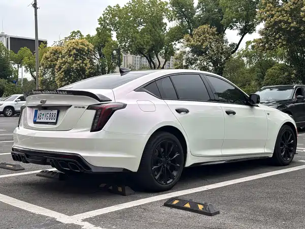 Cadillac CT5 2022