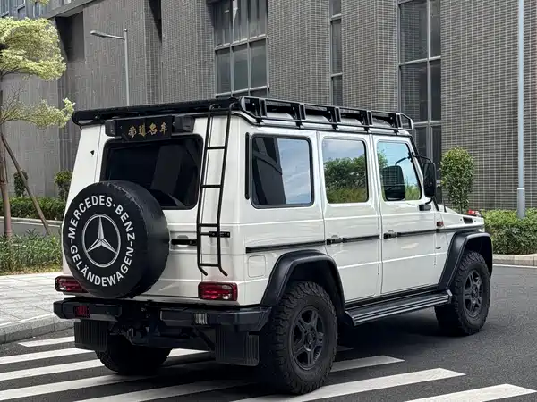 Mercedes-Benz G-Class 2016