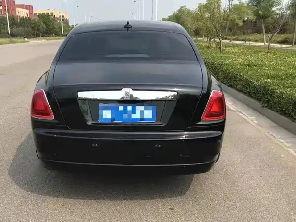 Rolls-Royce Ghost 2013