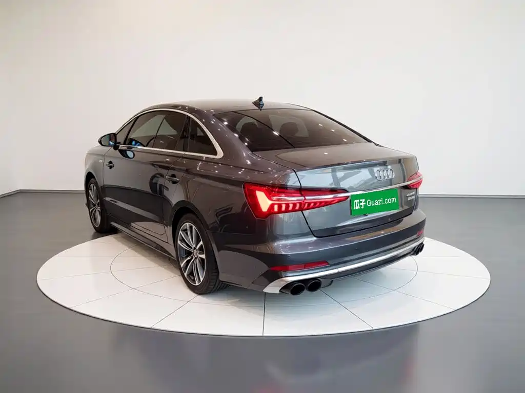 Audi A6L 2023
