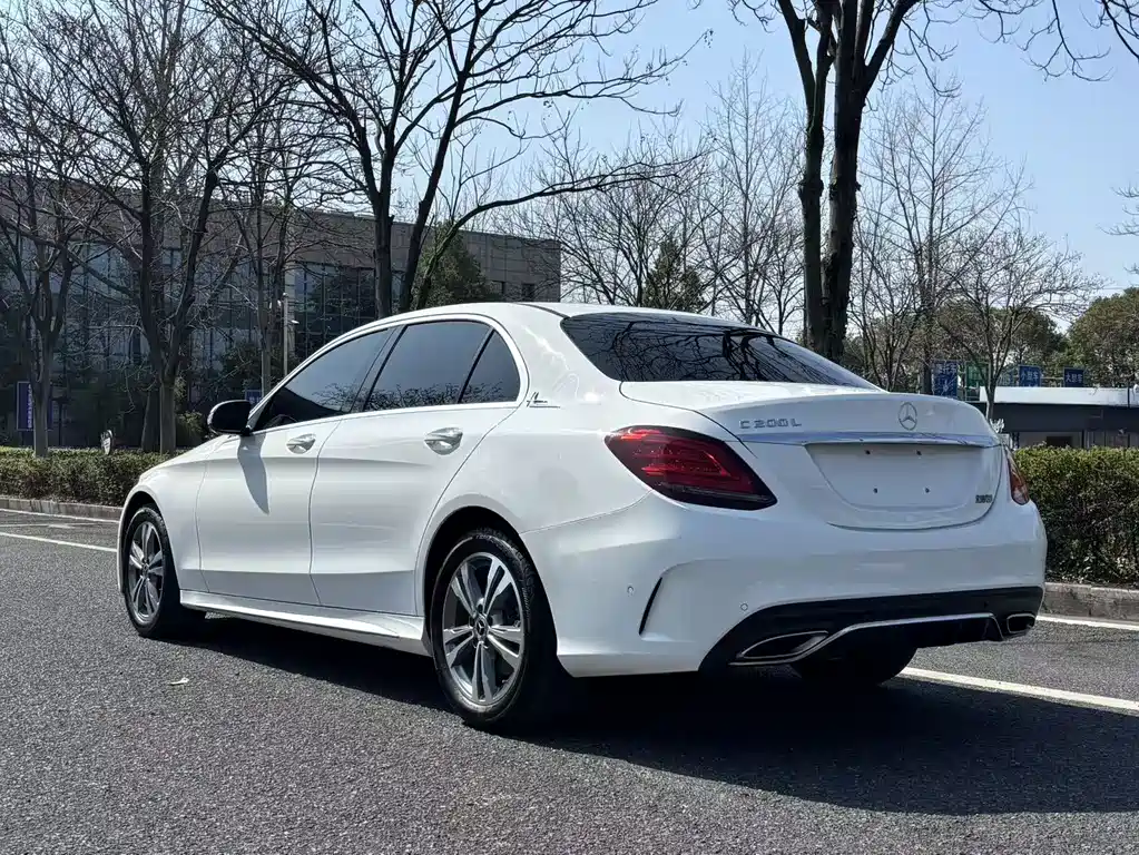 Mercedes-Benz C-Class 2019 — фото 3