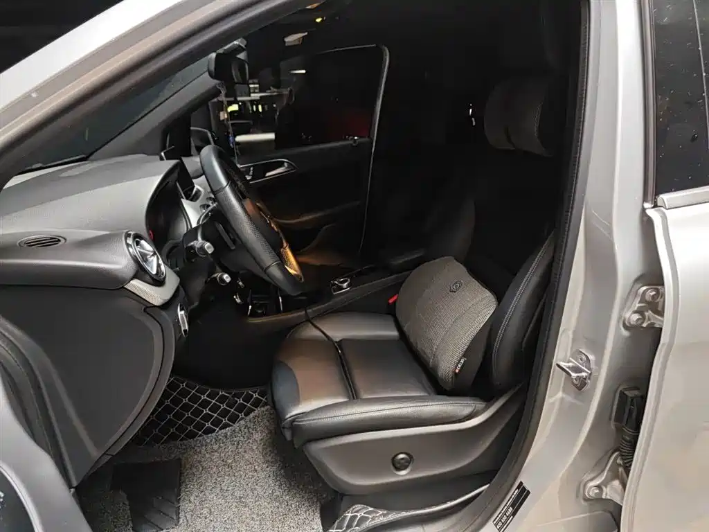 Mercedes-Benz B-Class 2018 — фото 11