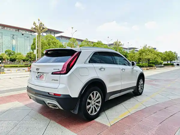 Cadillac XT4 2021