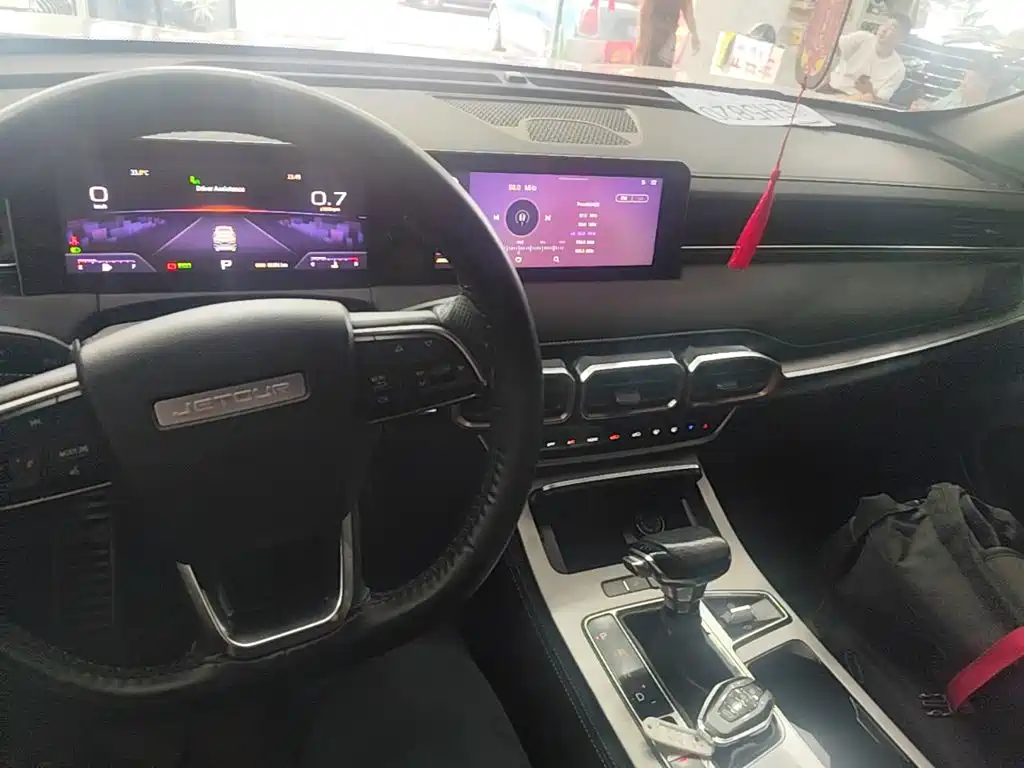 Jetour Jietu X70 PLUS 2021 — фото 10
