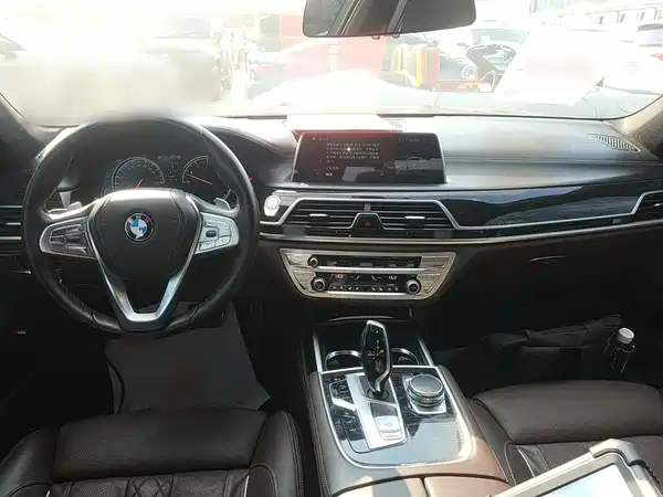 BMW 7 Series 2018