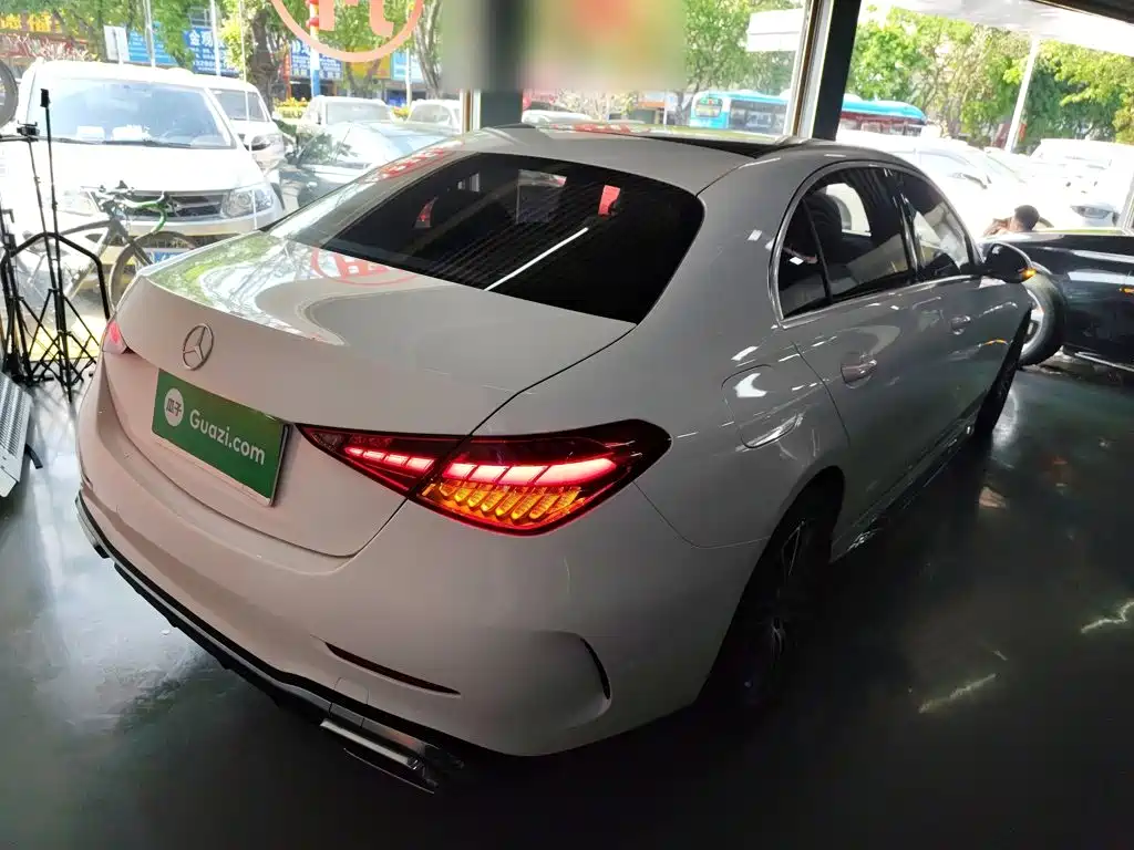 Mercedes-Benz C-Class 2023