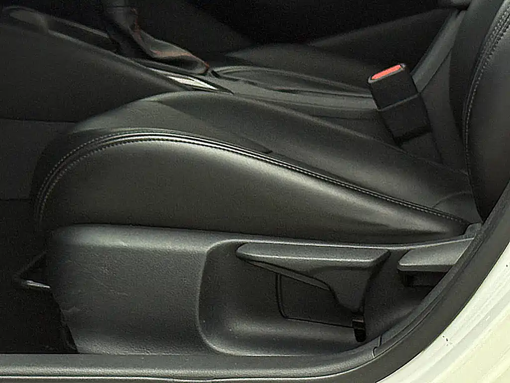 Toyota Corolla 2021 — фото 17