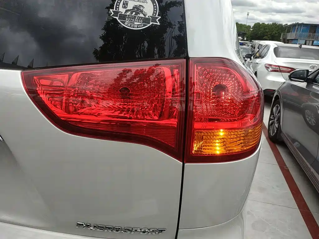 Mitsubishi Pajero Sport 2016 — фото 24