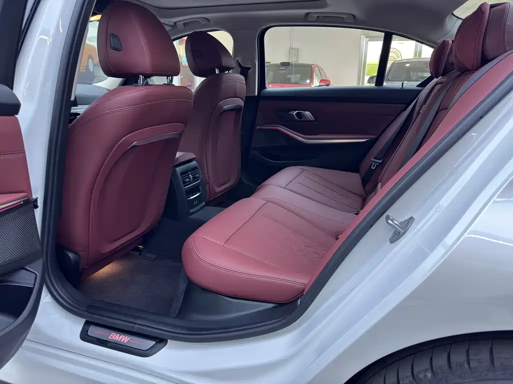 BMW i3 2025 — фото 15
