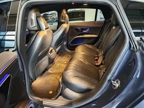 Mercedes-Benz EQS 2022