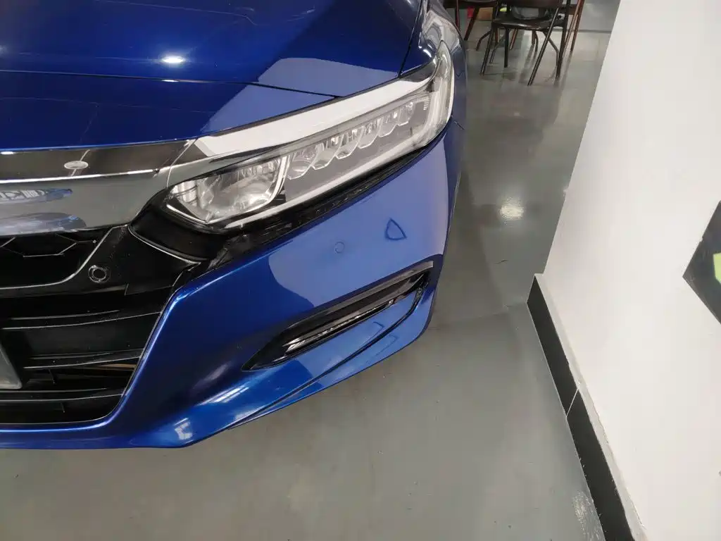 Honda Accord 2018 — фото 21