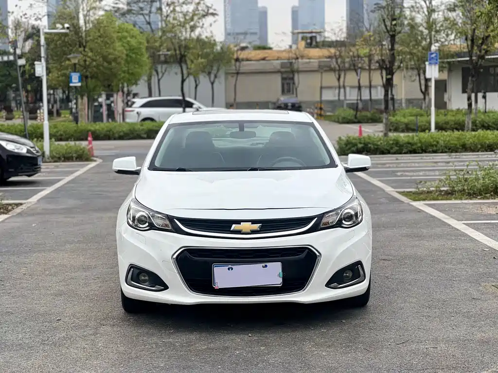 Chevrolet Malibu 2018 — фото 2
