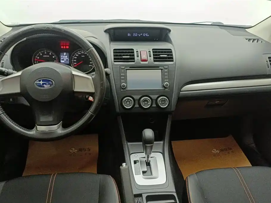 Subaru XV 2014 — фото 12