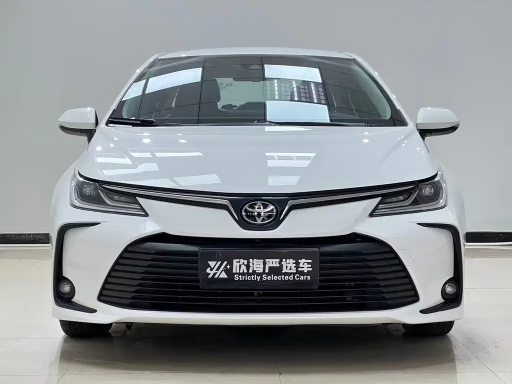 Toyota Corolla 2022 — фото 2
