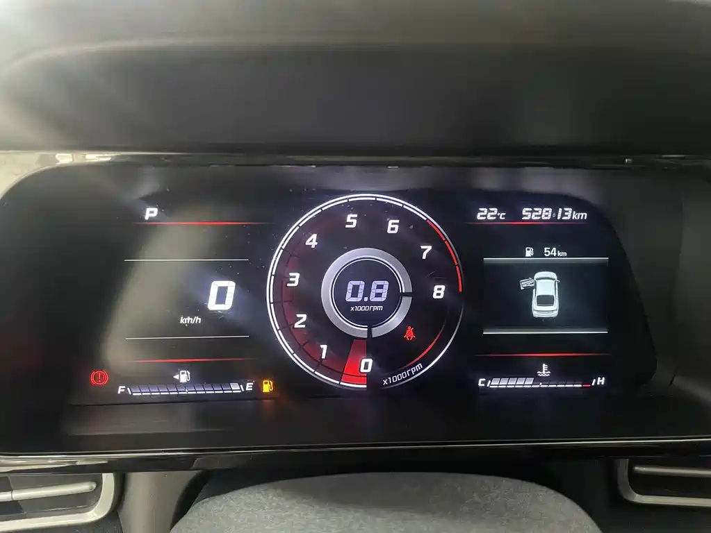 Hyundai Elantra 2023 — фото 14