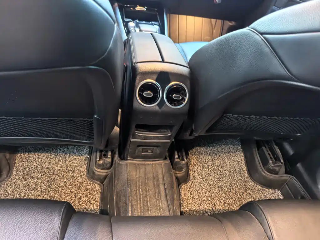 Mercedes-Benz GLA 2023 — фото 14