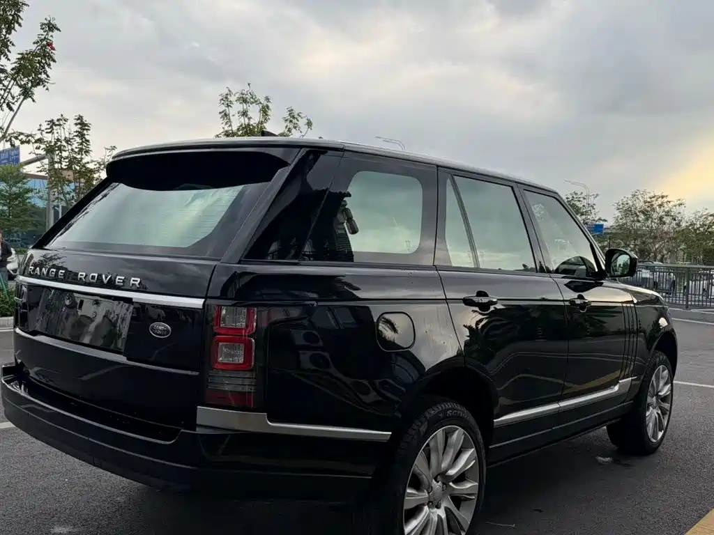 Land Rover Range Rover 2018 — фото 4