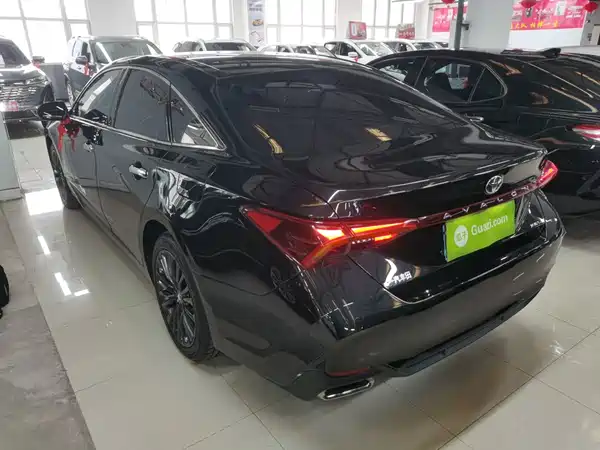 Toyota Avalon 2020
