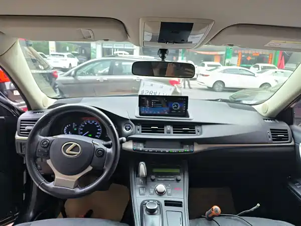 Lexus CT 2020