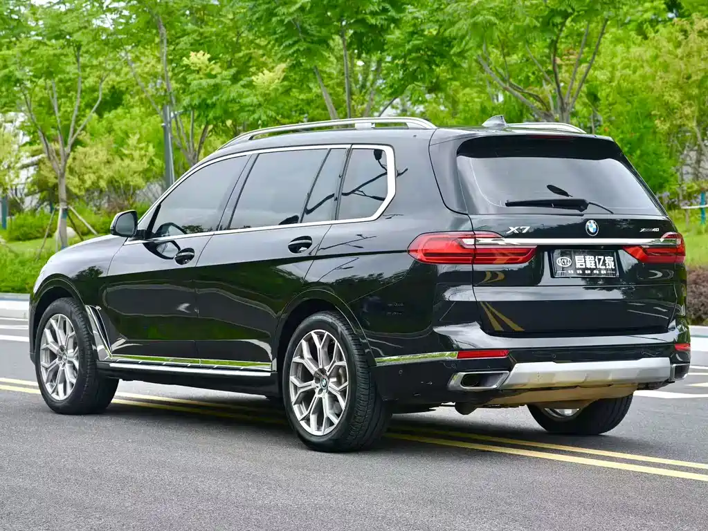BMW X7 2022 — фото 15