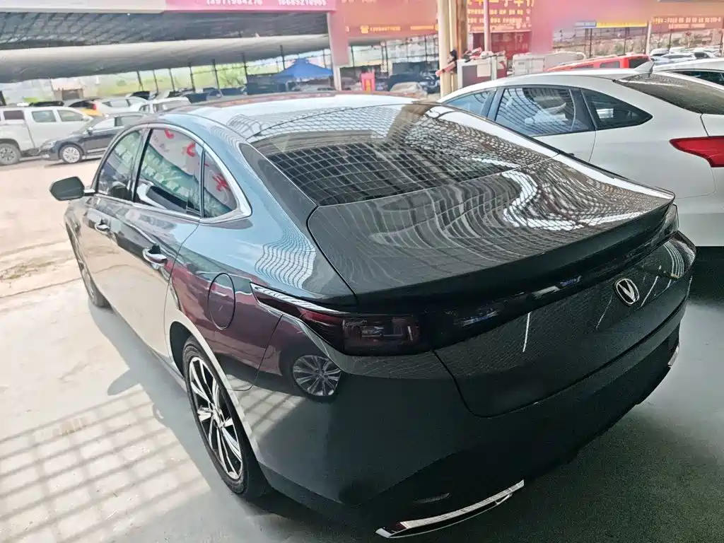 Changan Escape 2025 — фото 23