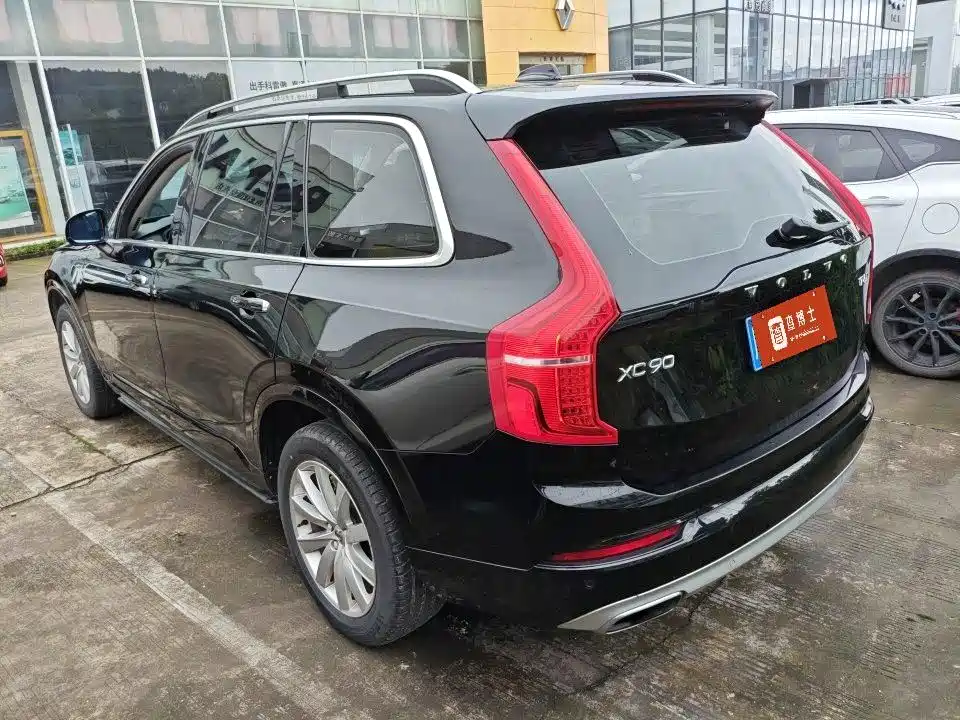 Volvo XC90 2018