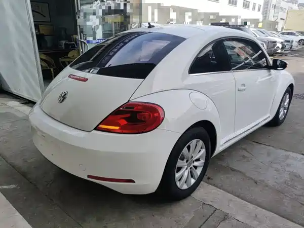 Volkswagen Beetle 2015