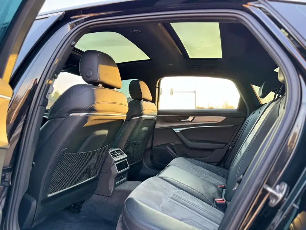 Audi A6L 2021