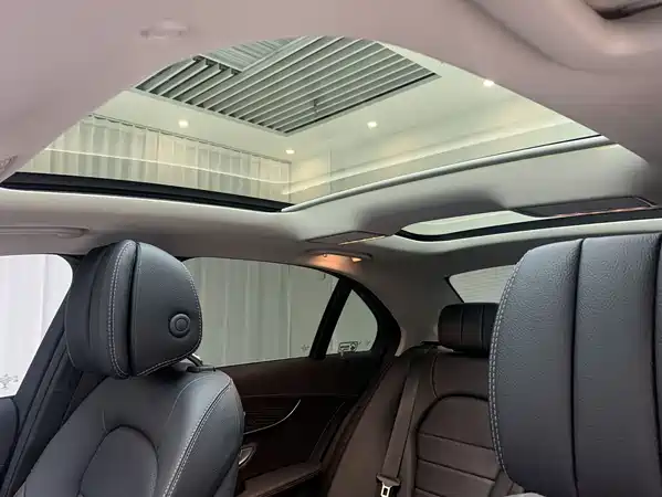 Mercedes-Benz C-Class 2021