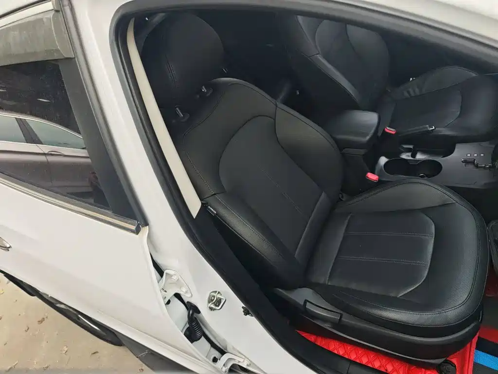 Hyundai ix35 2015 — фото 20