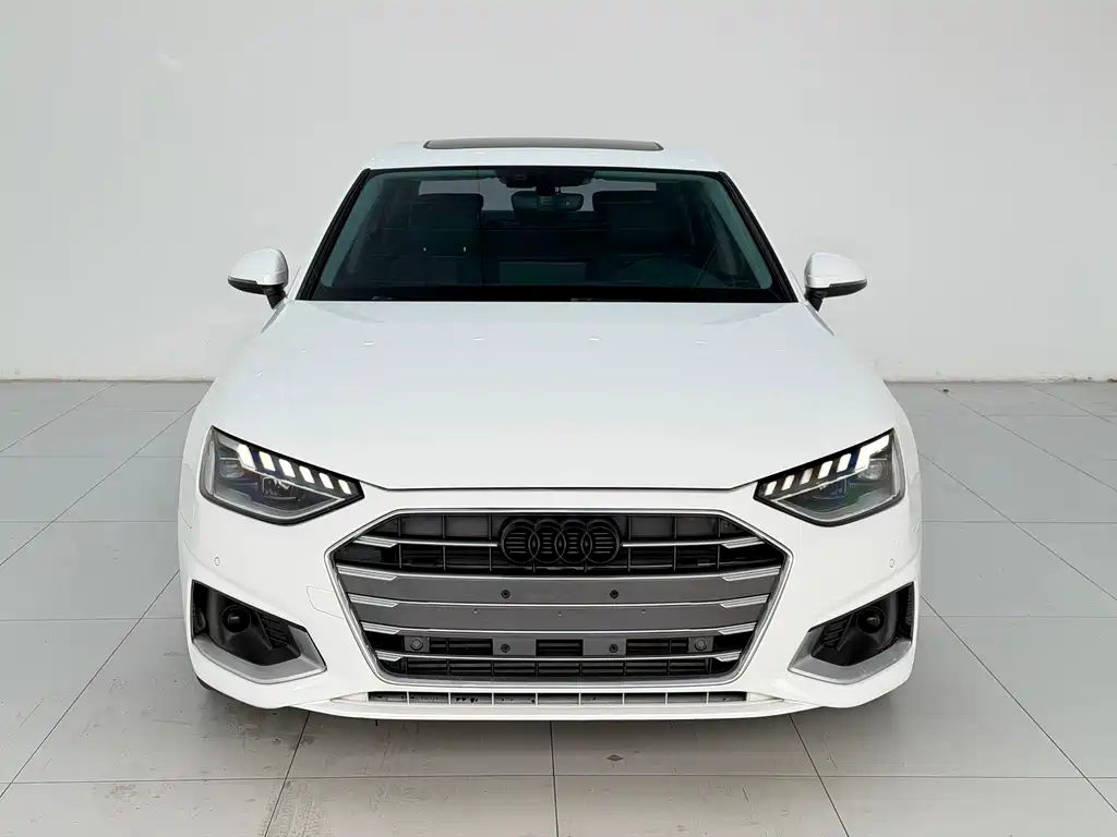 Audi A4L 2020