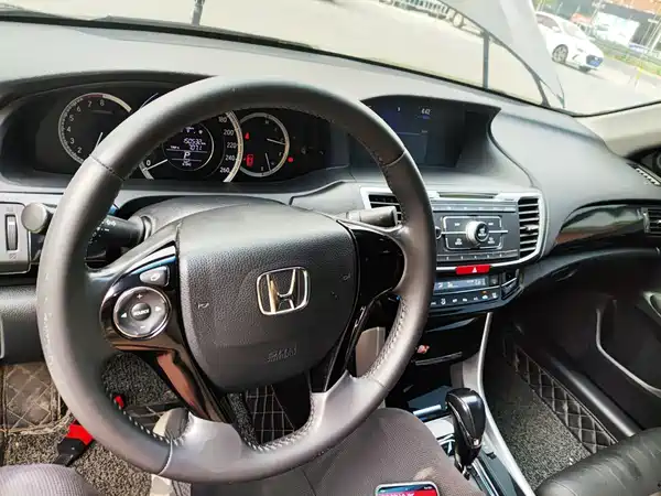 Honda Accord 2016