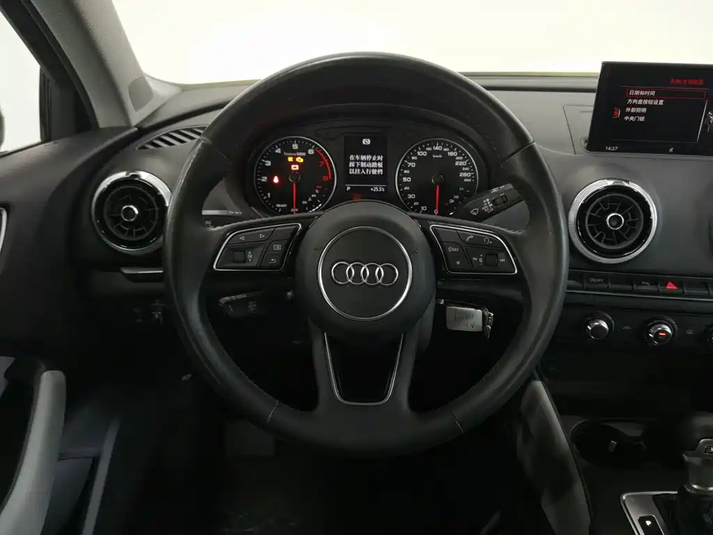 Audi A3 2020 — фото 11