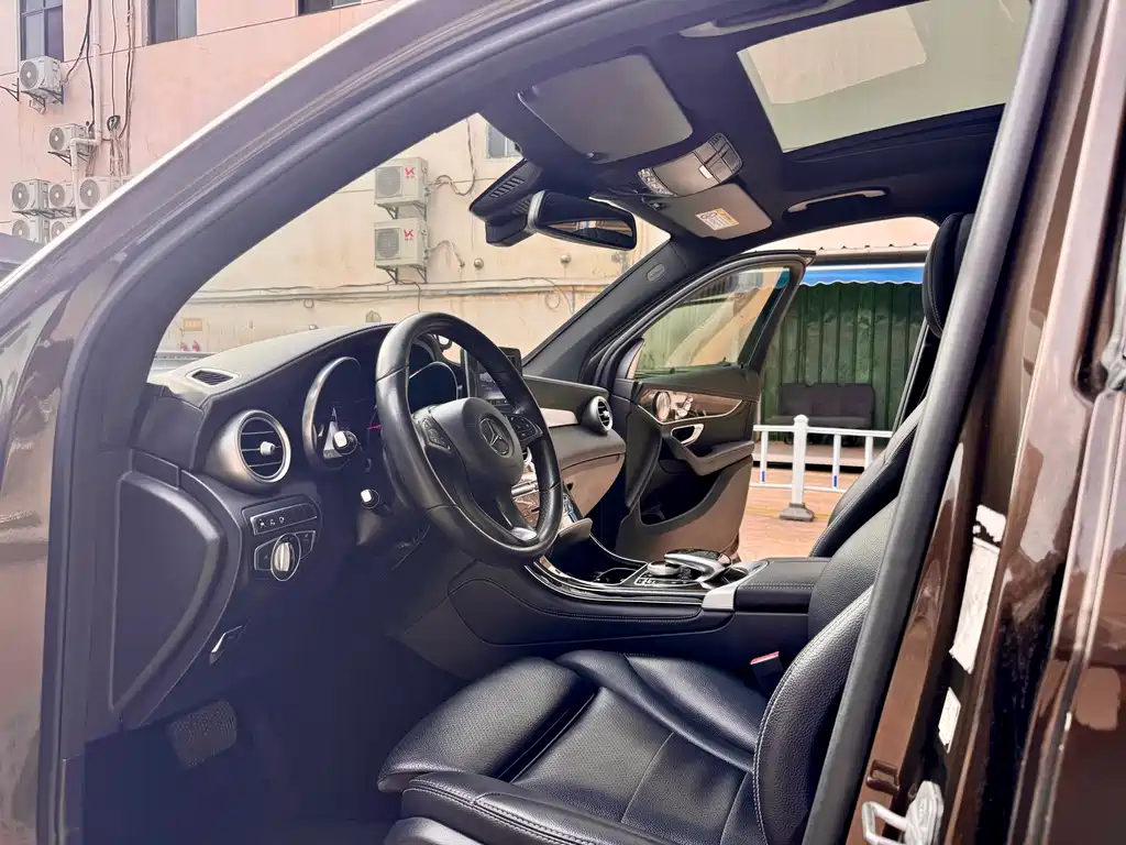 Mercedes-Benz GLC 2017