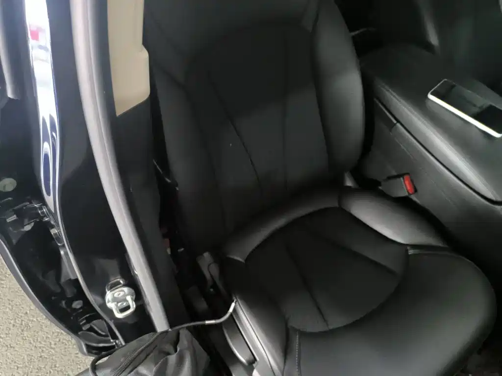 Buick Envision Plus 2021 — фото 16