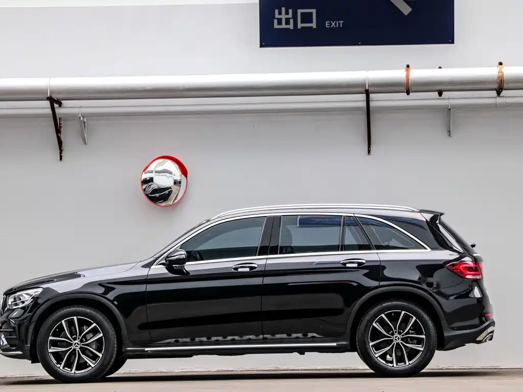 Mercedes-Benz GLC 2021 — фото 18