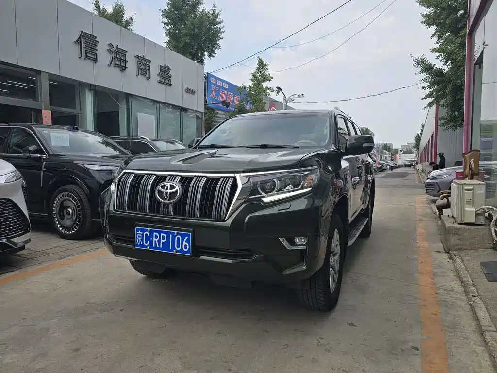 Toyota Prado 2019 — фото 1