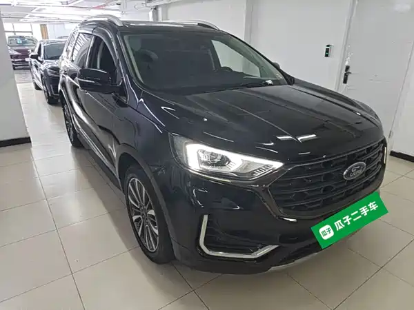 Ford Edge 2021