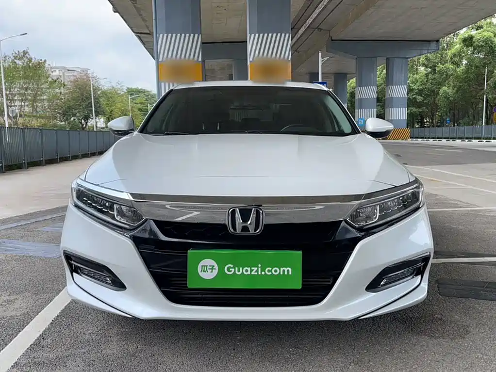 Honda Accord 2020 — фото 10