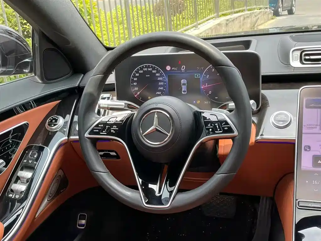 Mercedes-Benz S-Class 2023 — фото 18