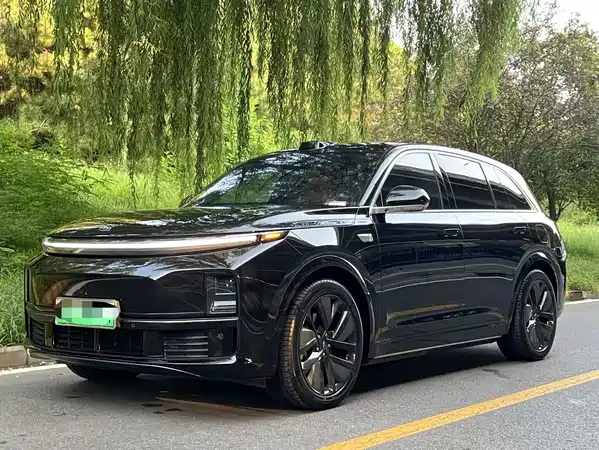 Li Auto L7 2025