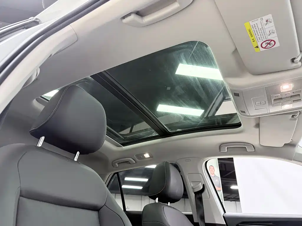 Volkswagen T-Roc 2022 — фото 22